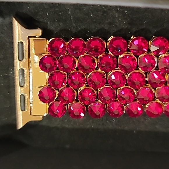Swarovski Cristals Dark Ruby Red Apple Watch Bracelet New Hand Made - Picture 3 of 11
